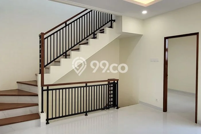 Dijual Hunian Rumah Terawat 3 KT di Bintaro, Tangerang Selatan Dijual Hunian Rumah Terawat 3 KT di Bintaro, Tangerang Selatan