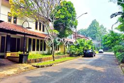 Rumah Elit Modern Siap Huni di Bintaro Tangerang Selatan Rumah Elit Modern Siap Huni di Bintaro Tangerang Selatan