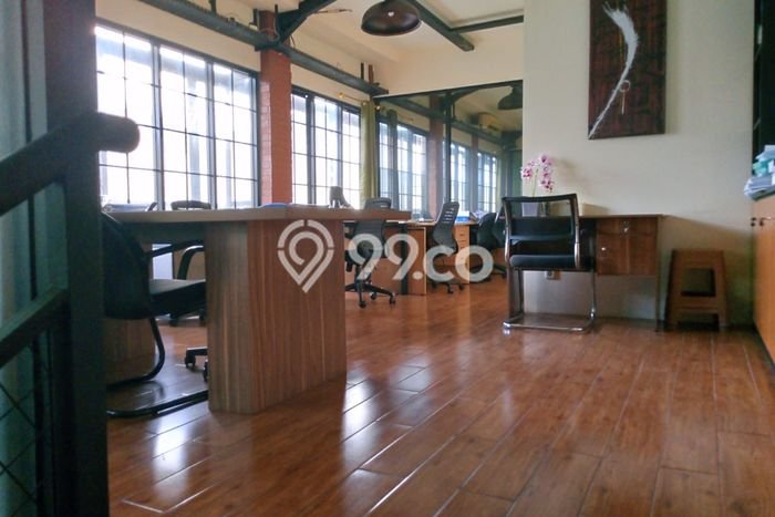 Kantor Dijual di Jakarta Selatan LT 272m2 & LB 750m2 Lokasi Terbaik! Kantor Dijual di Jakarta Selatan LT 272m2 & LB 750m2 Lokasi Terbaik!