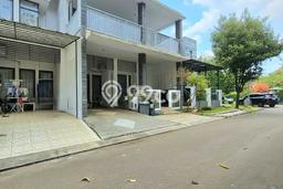 Rumah Modern 4 KT di Bintaro Tangerang Selatan Semi Furnished Rumah Modern 4 KT di Bintaro Tangerang Selatan Semi Furnished