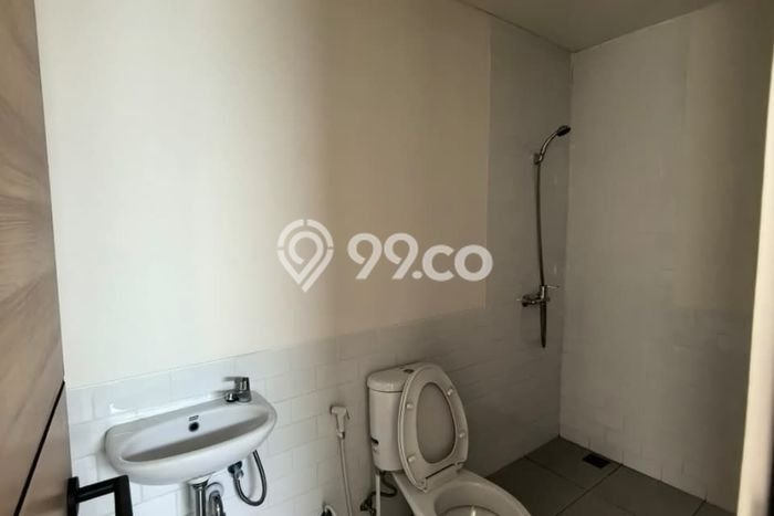 For Sale Rumah 3 Kamar Lokasi Ideal Nyaman dan Strategis di Cibodas For Sale Rumah 3 Kamar Lokasi Ideal Nyaman dan Strategis di Cibodas