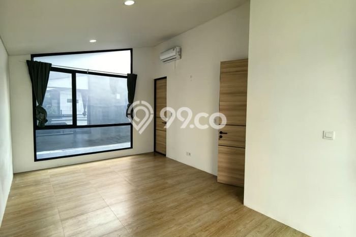 For Sale Rumah 3 Kamar Lokasi Ideal Nyaman dan Strategis di Cibodas For Sale Rumah 3 Kamar Lokasi Ideal Nyaman dan Strategis di Cibodas