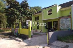 For Sale Rumah 2 Kamar Lokasi Ideal Nyaman dan Strategis di Cilodong For Sale Rumah 2 Kamar Lokasi Ideal Nyaman dan Strategis di Cilodong