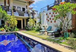 INVESTASI POTENSIAL! Vila di , Luas 400m2m², Lingkungan Prima INVESTASI POTENSIAL! Vila di , Luas 400m2m², Lingkungan Prima