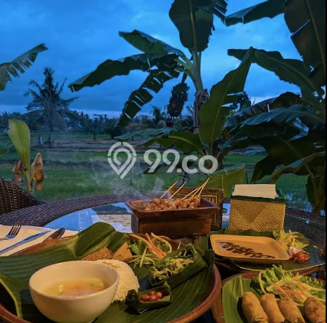 Area Ramai! Komersial Dijual di Ubud untuk Bisnis Luas Bangunan 900m2 Area Ramai! Komersial Dijual di Ubud untuk Bisnis Luas Bangunan 900m2