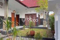 Rumah Modern 4 Kamar LT 175m2 di Munggu Rumah Modern 4 Kamar LT 175m2 di Munggu