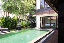 DIJUAL! Vila Kawasan , Area 325m2m², Lokasi Strategis DIJUAL! Vila Kawasan , Area 325m2m², Lokasi Strategis