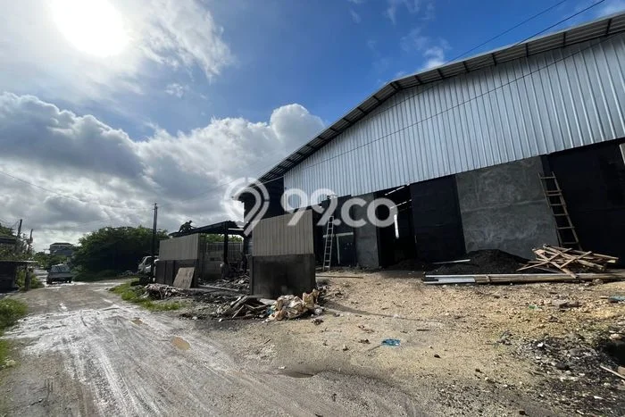 Gudang Komersial Disewakan di Denpasar Barat Denpasar Luas 320m2 Gudang Komersial Disewakan di Denpasar Barat Denpasar Luas 320m2