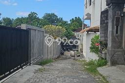 Jarang Ada! Rumah Sewa 3 Kamar Nyaman Siap Huni Kerobokan Jarang Ada! Rumah Sewa 3 Kamar Nyaman Siap Huni Kerobokan