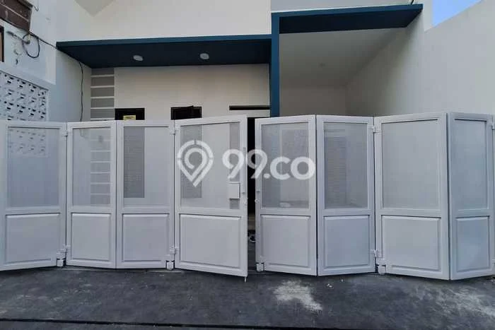 For Sale Hunian Rumah Terawat 3 Kamar di Kaliabang, Bekasi For Sale Hunian Rumah Terawat 3 Kamar di Kaliabang, Bekasi