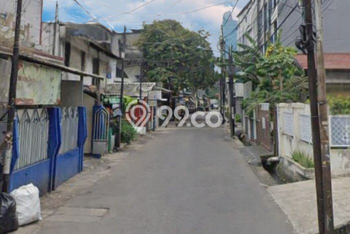 For Sale! Luxury House LT 119m2 Desain Elegan di Tomang For Sale! Luxury House LT 119m2 Desain Elegan di Tomang