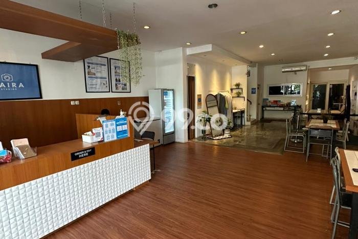 Ruko Bagus Dijual LB 216m2 Lokasi Strategis Tangerang Selatan Area Cocok untuk Berbisnis Ruko Bagus Dijual LB 216m2 Lokasi Strategis Tangerang Selatan Area Cocok untuk Berbisnis