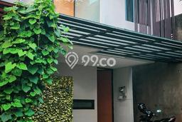 Rumah Strategis Modern Lb 140m2 di Ciputat Timur, Tangerang Selatan Rumah Strategis Modern Lb 140m2 di Ciputat Timur, Tangerang Selatan