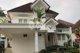 For Sale! Luxury House LT 334m2 Desain Modern di Sentul City For Sale! Luxury House LT 334m2 Desain Modern di Sentul City