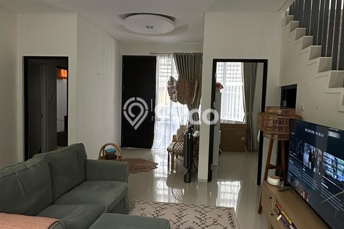 Rumah Luas Asri 4 KT Siap Pakai di Tangerang Kota Tangerang Rumah Luas Asri 4 KT Siap Pakai di Tangerang Kota Tangerang