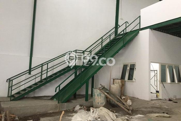 Unit Gudang Dijual di Kenjeran Surabaya Luas Tanah 340m2, Luas Bangunan 592m2 Unit Gudang Dijual di Kenjeran Surabaya Luas Tanah 340m2, Luas Bangunan 592m2