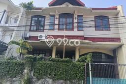 Dijual Rumah Mewah Megah Dengan View Cantik di Raya Darmo, Surabaya Dijual Rumah Mewah Megah Dengan View Cantik di Raya Darmo, Surabaya