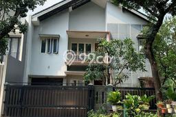 Dijual Rumah Premium dengan Fasilitas Sekitar Lengkap di BSD, Tangerang Selatan Dijual Rumah Premium dengan Fasilitas Sekitar Lengkap di BSD, Tangerang Selatan
