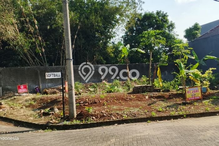 Kavling Tanah Dijual di Cibinong, Bogor, Luas 268m2 Area Strategis Kavling Tanah Dijual di Cibinong, Bogor, Luas 268m2 Area Strategis
