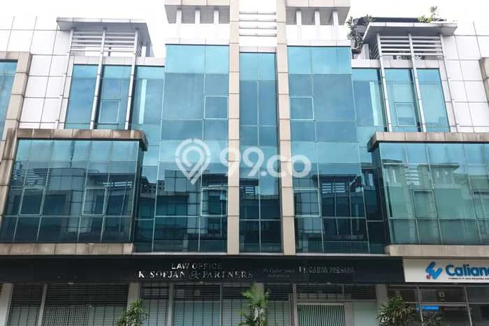 Dijual! Ruko di Cipete Jakarta Selatan LT 146m2 / LB 365m2 Kawasan Strategis Dijual! Ruko di Cipete Jakarta Selatan LT 146m2 / LB 365m2 Kawasan Strategis