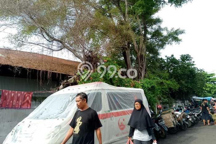 Unit Komersial Dijual di Jakarta Barat LT 1311m2 & LB 500m2 Unit Komersial Dijual di Jakarta Barat LT 1311m2 & LB 500m2