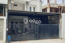 Dijual Cepat Rumah Favorit Siap Huni LB 150m2 di Kelapa Gading, Jakarta Utara Dijual Cepat Rumah Favorit Siap Huni LB 150m2 di Kelapa Gading, Jakarta Utara