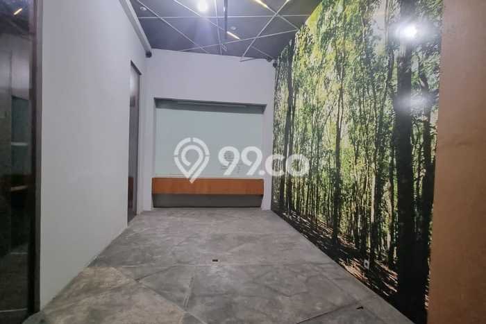 Ruko Lokasi Komersial Kawasan Pluit, Luas 580m², Jalur Utama Ruko Lokasi Komersial Kawasan Pluit, Luas 580m², Jalur Utama