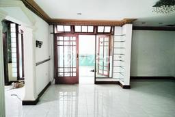 Rumah Disewakan Jakarta Utara LT 200m2 LB 300m2 Area Muara Karang Rumah Disewakan Jakarta Utara LT 200m2 LB 300m2 Area Muara Karang
