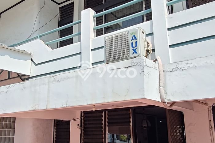 Hunian Mewah LB 360m2 Siap Pakai Desain Elegan di Muara Karang, Jakarta Utara Hunian Mewah LB 360m2 Siap Pakai Desain Elegan di Muara Karang, Jakarta Utara