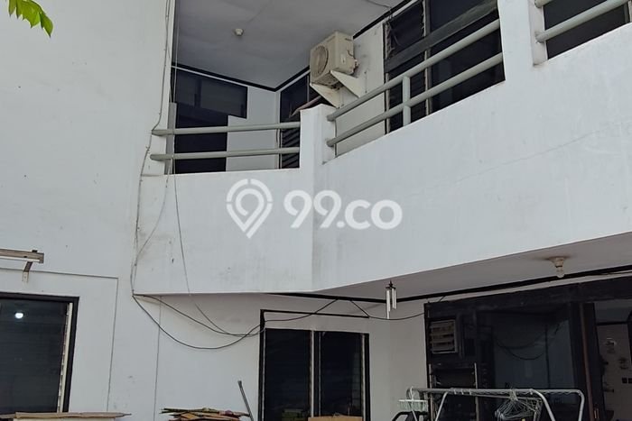 Hunian Mewah LB 360m2 Siap Pakai Desain Elegan di Muara Karang, Jakarta Utara Hunian Mewah LB 360m2 Siap Pakai Desain Elegan di Muara Karang, Jakarta Utara