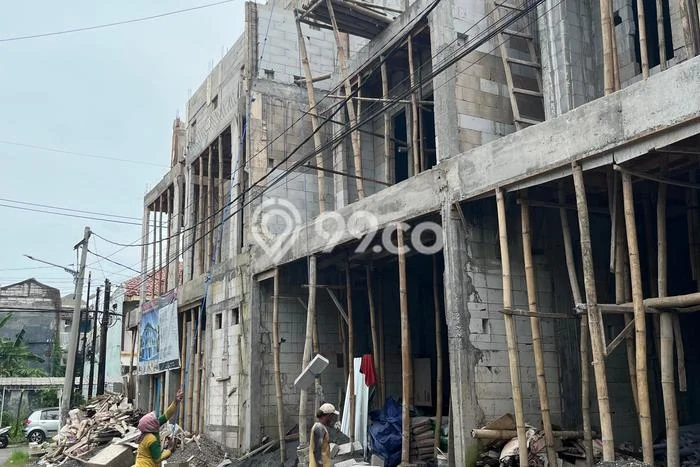 Aset Investasi! Rumah Kost Dijual di Rungkut, Surabaya, 16 KT, 17 KM, Luas 248m2 Aset Investasi! Rumah Kost Dijual di Rungkut, Surabaya, 16 KT, 17 KM, Luas 248m2