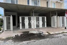 Hunian Cantik Minimalis Lb 82m2 di Rungkut, Surabaya Hunian Cantik Minimalis Lb 82m2 di Rungkut, Surabaya