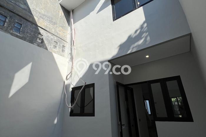 Rumah di , Surabaya, Luas 76m2m² Bangunan 78m2m² - JUAL CEPAT! Rumah di , Surabaya, Luas 76m2m² Bangunan 78m2m² - JUAL CEPAT!