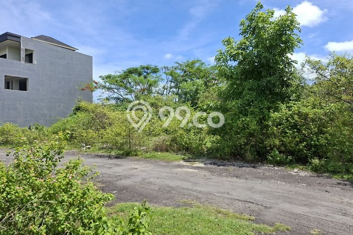 Kavling Tanah untuk Dijual di Jimbaran, Badung, Luas 600m2 Kavling Tanah untuk Dijual di Jimbaran, Badung, Luas 600m2