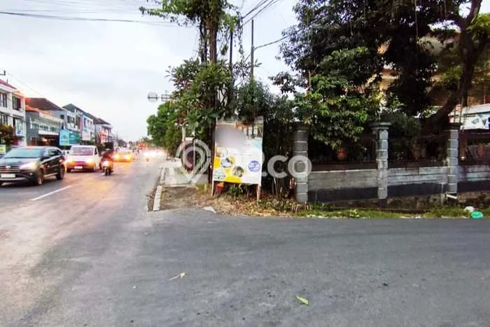 Kavling Tanah untuk Dijual di Ubung, Denpasar, Luas 700m2 Kavling Tanah untuk Dijual di Ubung, Denpasar, Luas 700m2