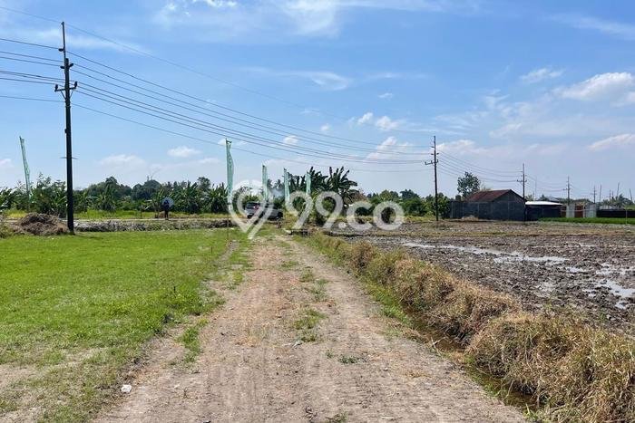 Lahan Kosong Dijual di Bantul dengan Area 108m2 Lahan Kosong Dijual di Bantul dengan Area 108m2