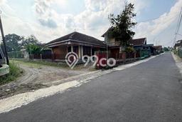 Tanah Dijual di Yogyakarta Seluas 139m2 Strategis Tanah Dijual di Yogyakarta Seluas 139m2 Strategis