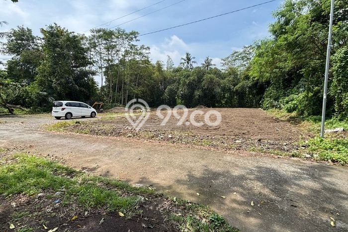 Tanah Dijual di Sleman Seluas 118m2 Strategis Tanah Dijual di Sleman Seluas 118m2 Strategis