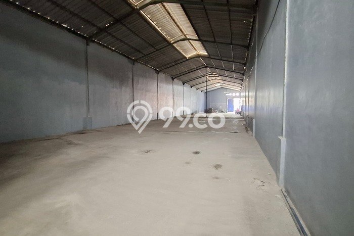LOKASI BISNIS! Gudang For Rent Kawasan Dadap, Luas 850m², Area Strategis LOKASI BISNIS! Gudang For Rent Kawasan Dadap, Luas 850m², Area Strategis
