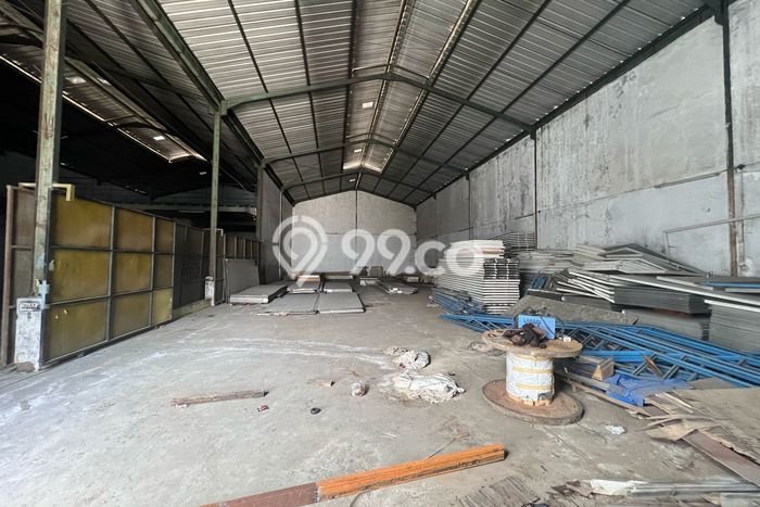 Gudang Disewakan di Dadap, Luas 720m², Area Strategis Gudang Disewakan di Dadap, Luas 720m², Area Strategis
