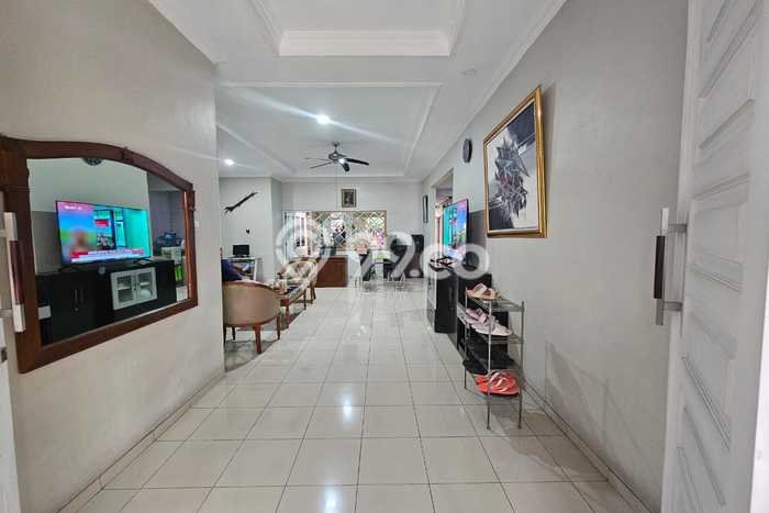 Rumah Elit Modern Tanpa Renovasi di Harapan Indah Bekasi Rumah Elit Modern Tanpa Renovasi di Harapan Indah Bekasi