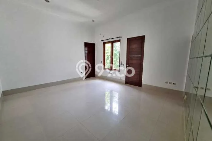 Sewa Rumah Minimalis di Menteng Siap Huni dan Kondisi Bagus Sewa Rumah Minimalis di Menteng Siap Huni dan Kondisi Bagus