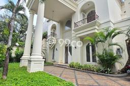 Disewakan Rumah Nyaman di Kemang LT 750m2 / LB 700m2 Kondisi Bagus Disewakan Rumah Nyaman di Kemang LT 750m2 / LB 700m2 Kondisi Bagus