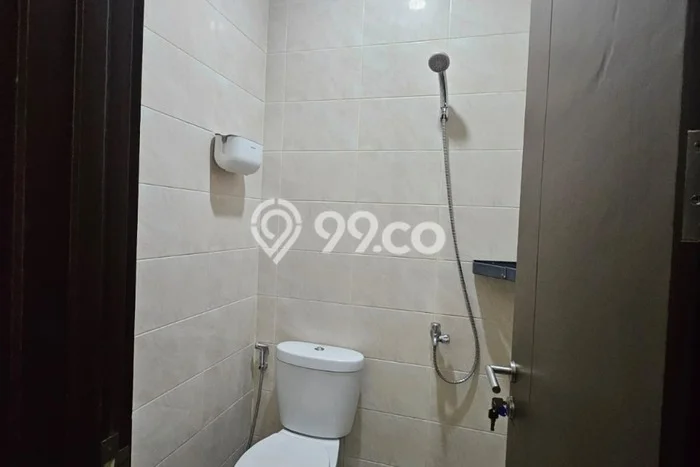 Rumah Luas Asri 2 KT Siap Huni di Graha Raya Bintaro Tangerang Selatan Rumah Luas Asri 2 KT Siap Huni di Graha Raya Bintaro Tangerang Selatan