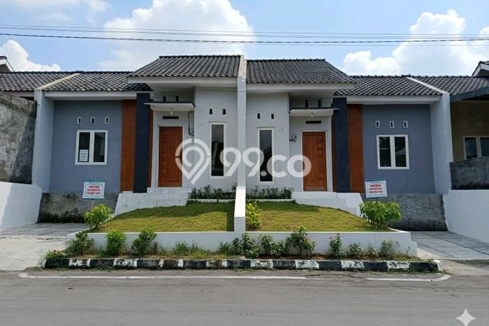 Jual Rumah Murah Meriah Gondangrejo Punya 2 Kamar & LT 84m2 Jual Rumah Murah Meriah Gondangrejo Punya 2 Kamar & LT 84m2