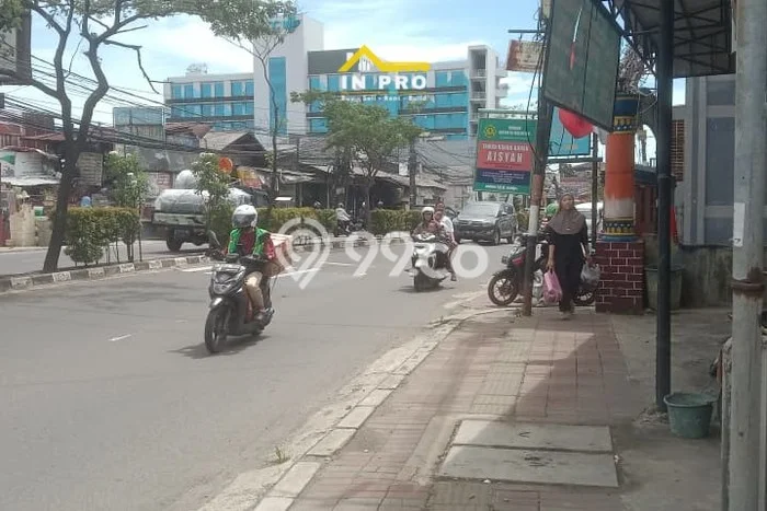 Ruko disewakan di Cipondoh Tangerang dengan luas bangunan 50m2 Ruko disewakan di Cipondoh Tangerang dengan luas bangunan 50m2