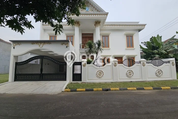 Rumah Mewah LB 600m2 Siap Pakai Desain Elegan di BSD Puspita Loka, Tangerang Rumah Mewah LB 600m2 Siap Pakai Desain Elegan di BSD Puspita Loka, Tangerang