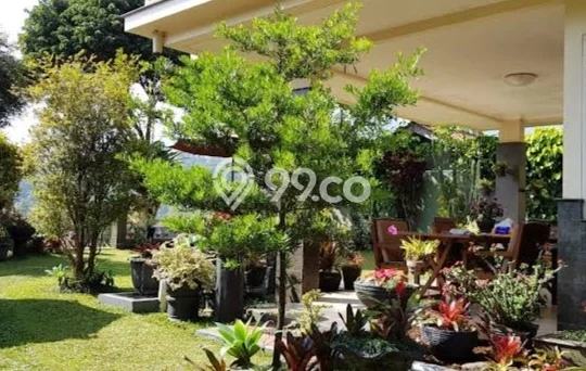 Vila Nyaman di , Dimensi 1068m2m², Pemandangan Indah sekitar Vila Nyaman di , Dimensi 1068m2m², Pemandangan Indah sekitar