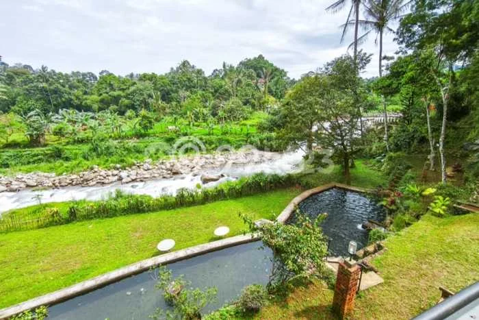 Lokasi Strategis! Vila Kawasan , Area 2000m2m², Area Nyaman dan aman Lokasi Strategis! Vila Kawasan , Area 2000m2m², Area Nyaman dan aman