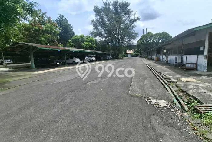 Tanah Disewakan Lokasi Bandung Seluas 6000m2 Strategis dan Aman Tanah Disewakan Lokasi Bandung Seluas 6000m2 Strategis dan Aman